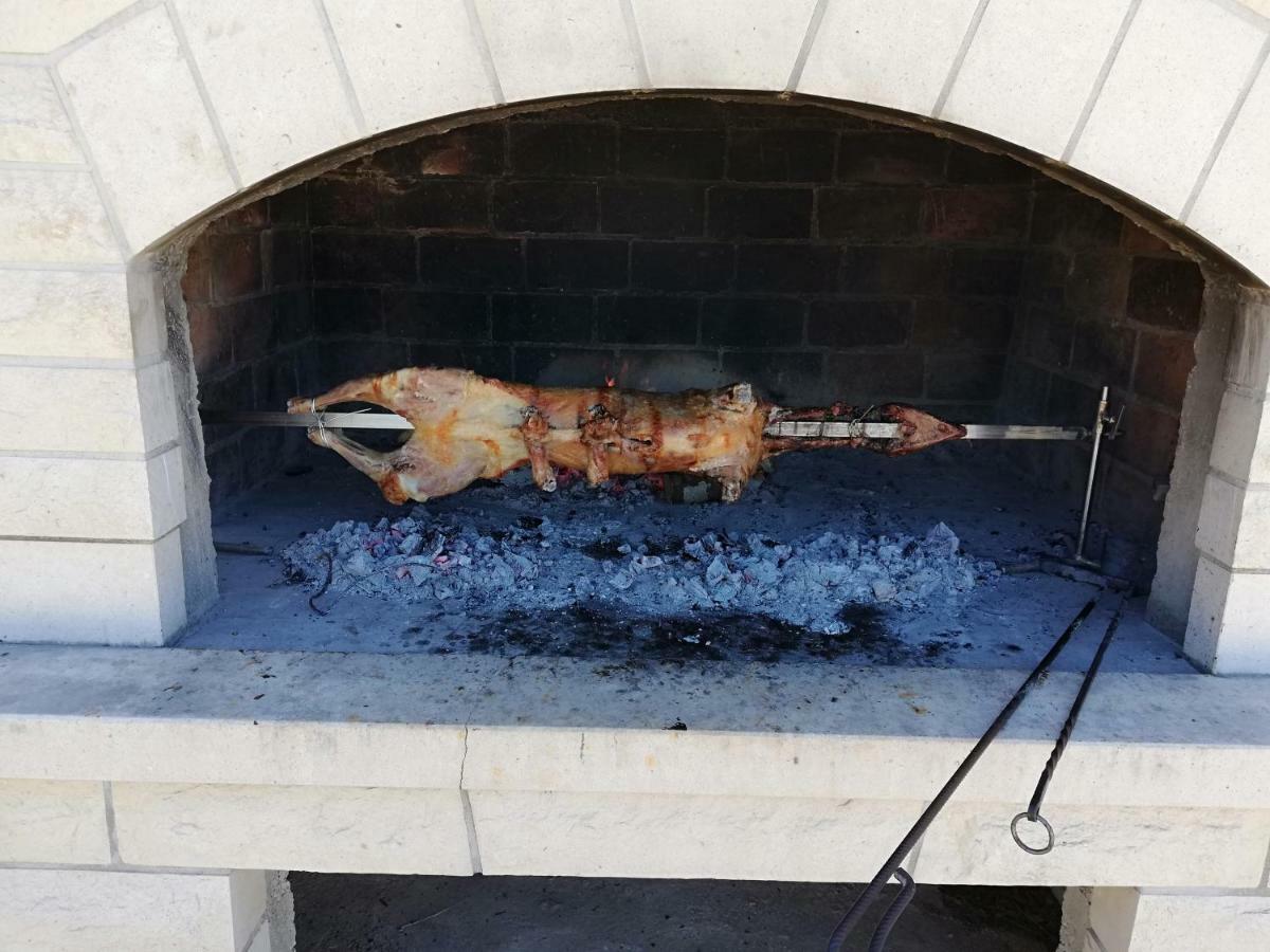 Vila Maslinica Pucisca Zewnętrze zdjęcie